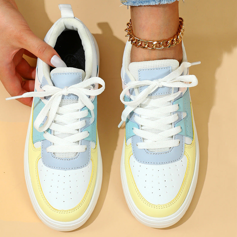 Kiki | Trendy Sneakers