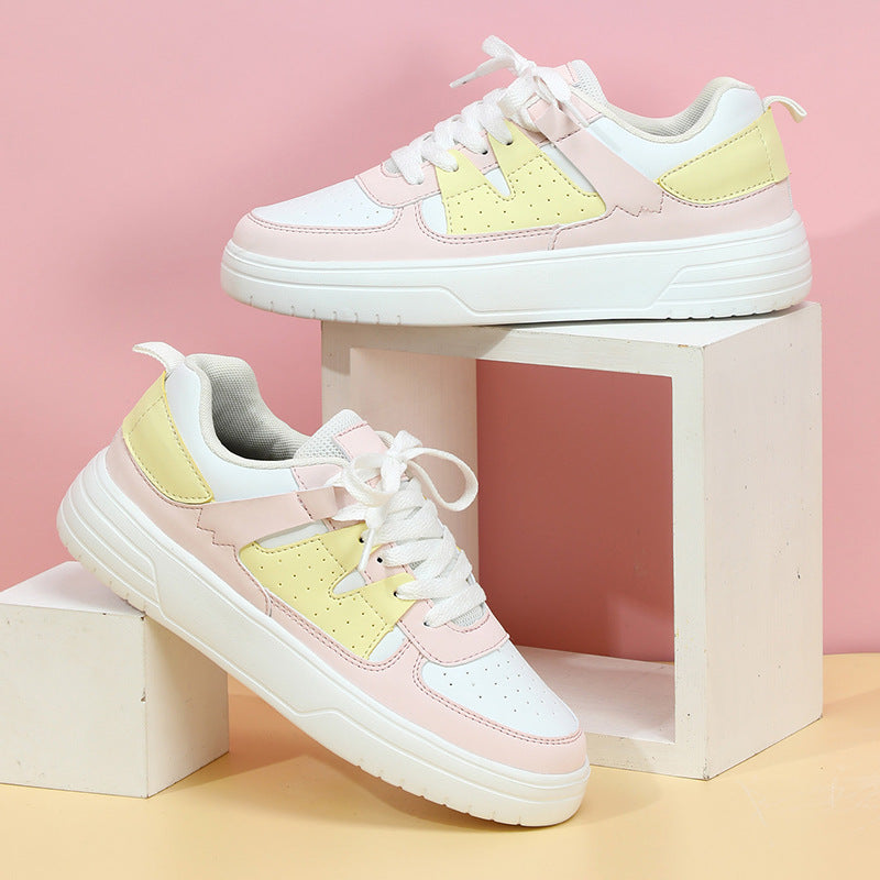 Kiki | Trendy Sneakers